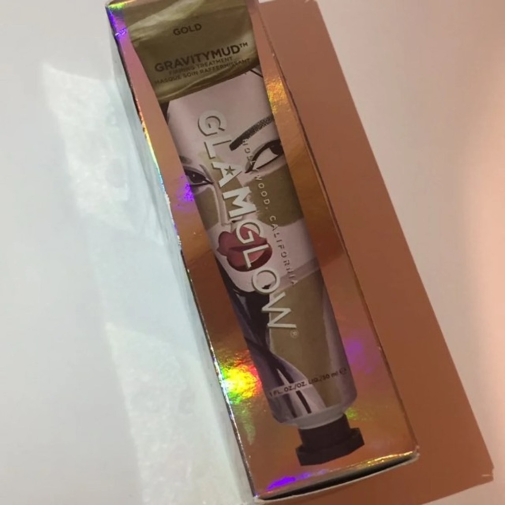 Glamglow defy gravity set - Picture 7 of 8